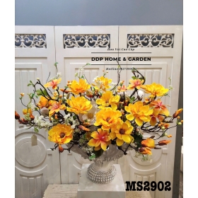 Chậu hoa mộc lan vàng (2902)