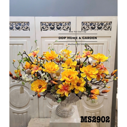 Chậu hoa mộc lan vàng (2902)