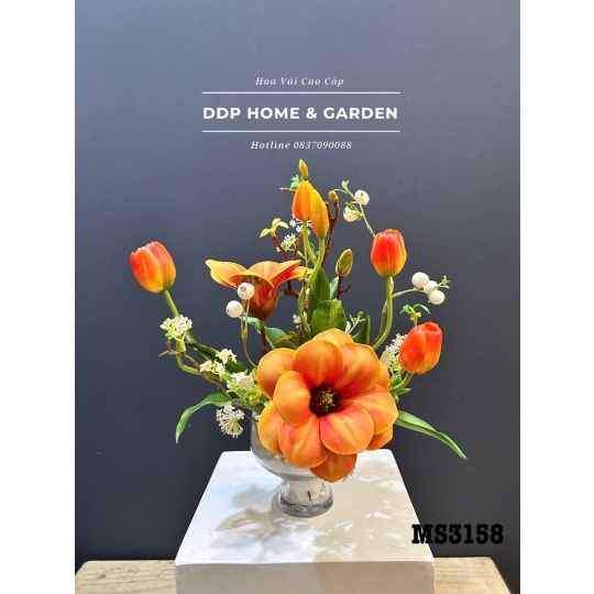 Chậu hoa tulip để bàn (3158)