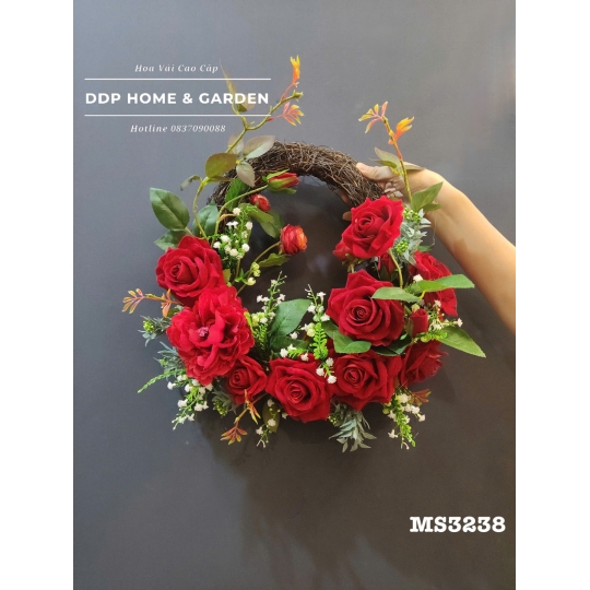 Vòng hoa hồng nhung treo cửa (3238)
