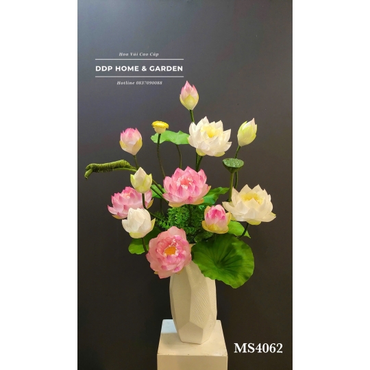 Chậu hoa sen nghệ nhân trắng hồng (4062)